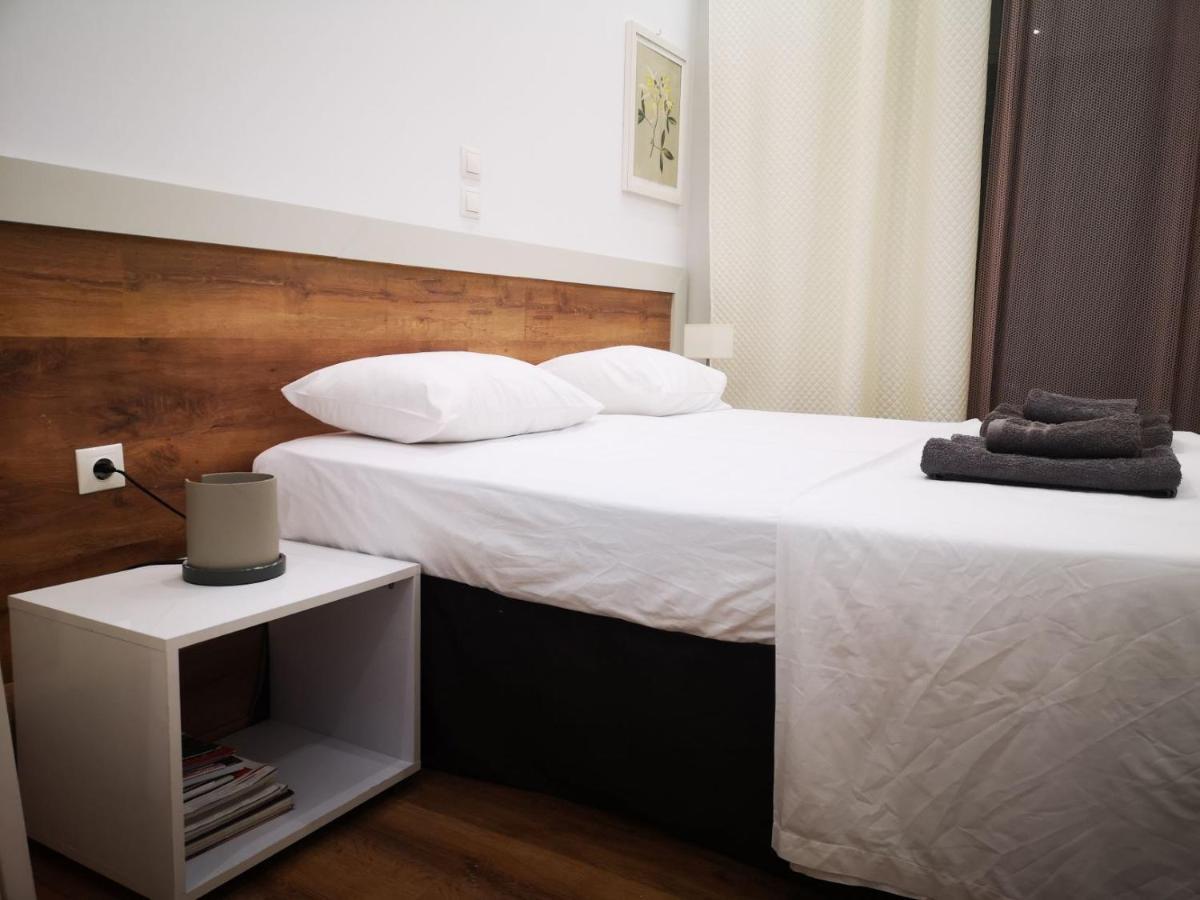 Syntagma Square Athenian Apartment