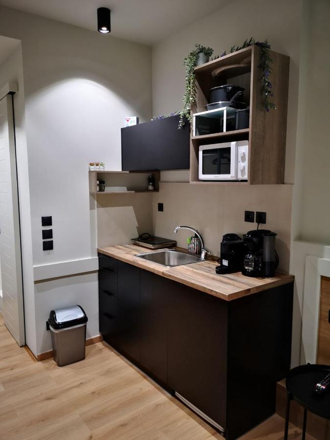Syntagma Square Athenian Apartment