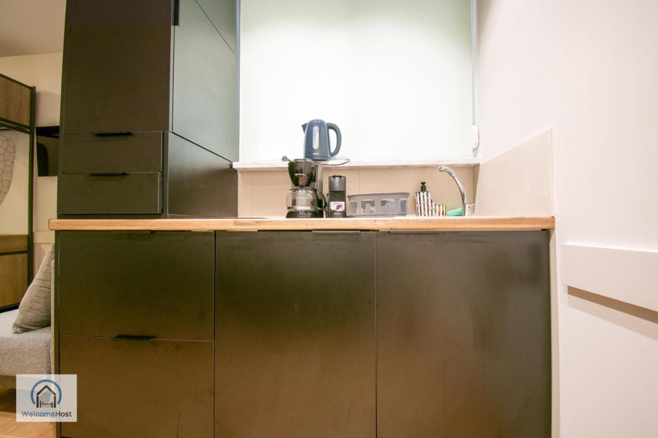 Syntagma Square Athenian Apartment *
